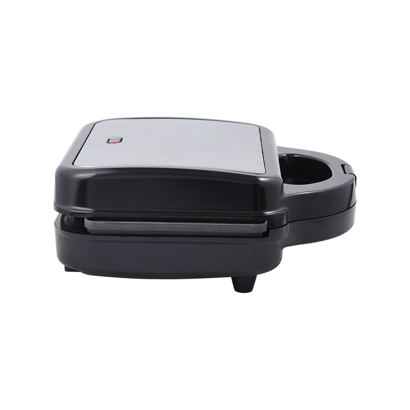 Compact And Portable Sandwich Maker UB826B